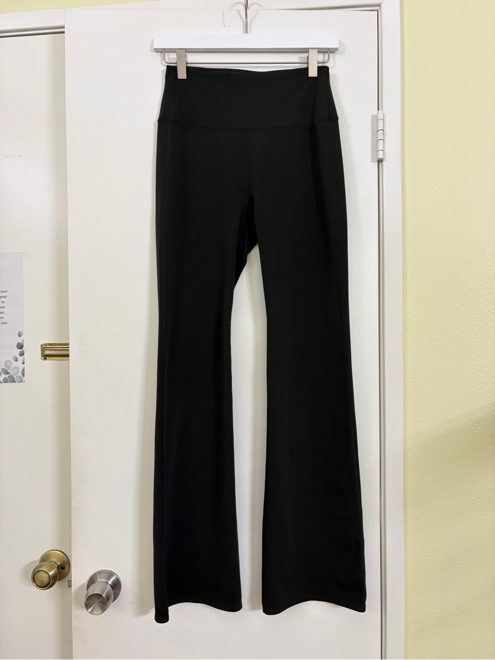Uniqlo AIRism Black High Rise Wide Leg Yoga Pants Flare Lounge Leggings Size M